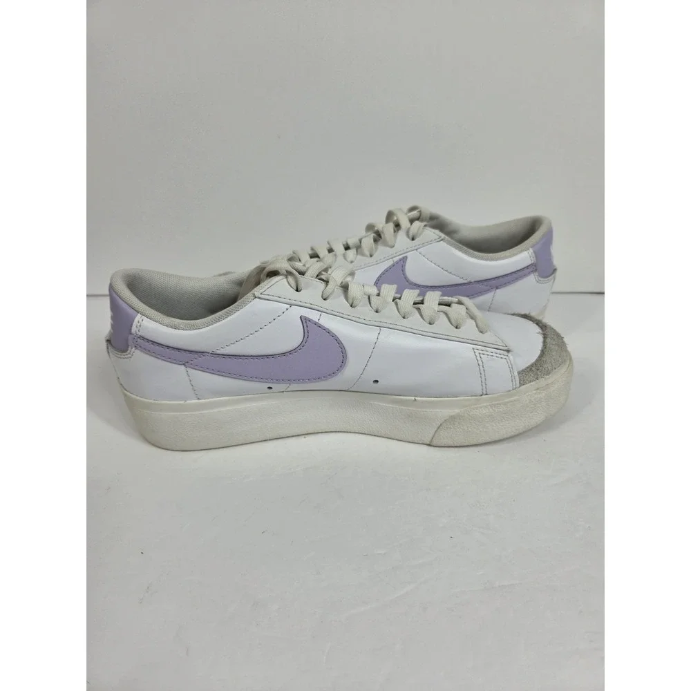 Nike Blazer Low Shoes Sneakers White / Lilac Womens 8.5 Platform Purple